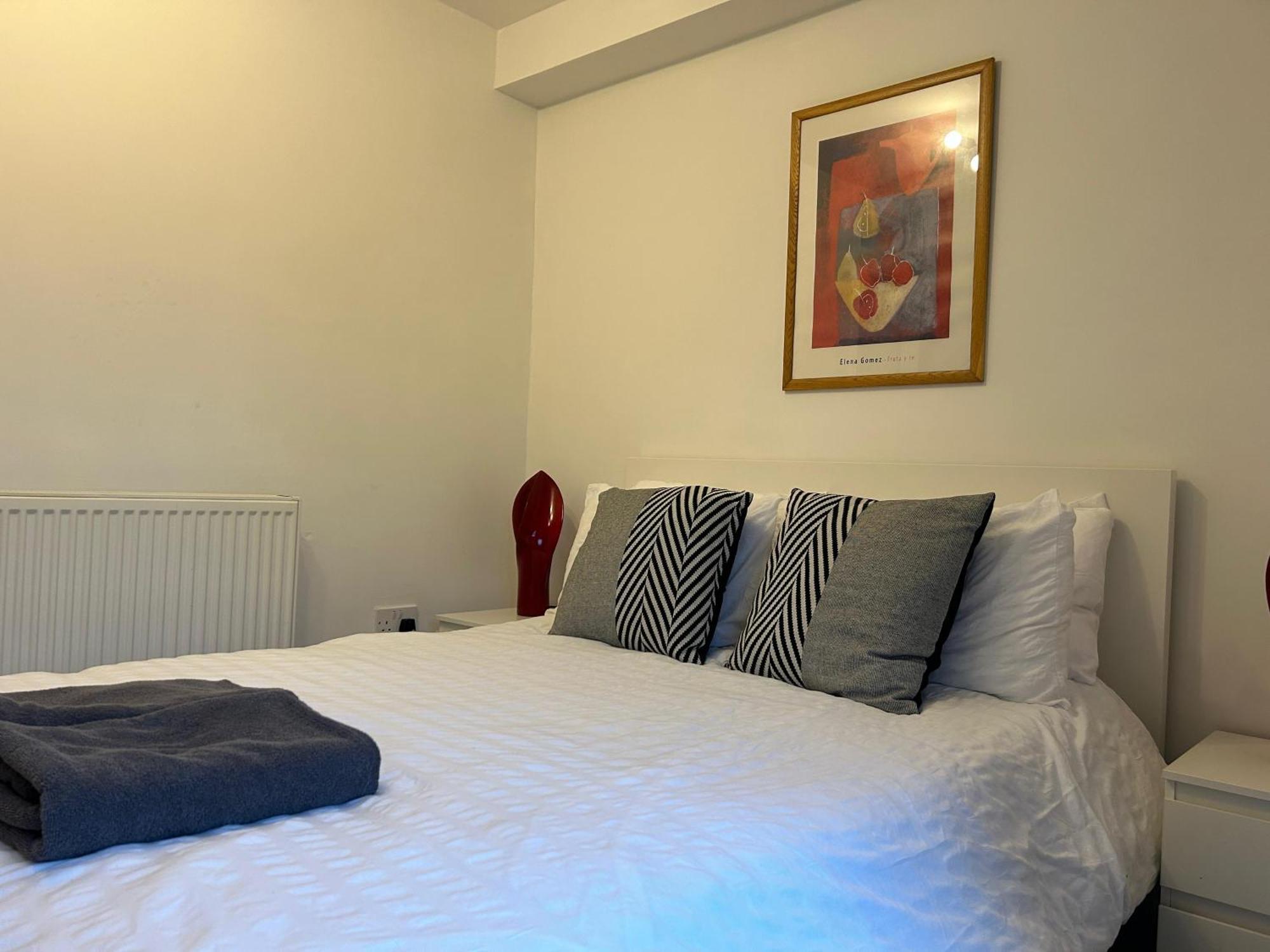 Lovely Serviced Apartment, Free Parking, 牛津 外观 照片