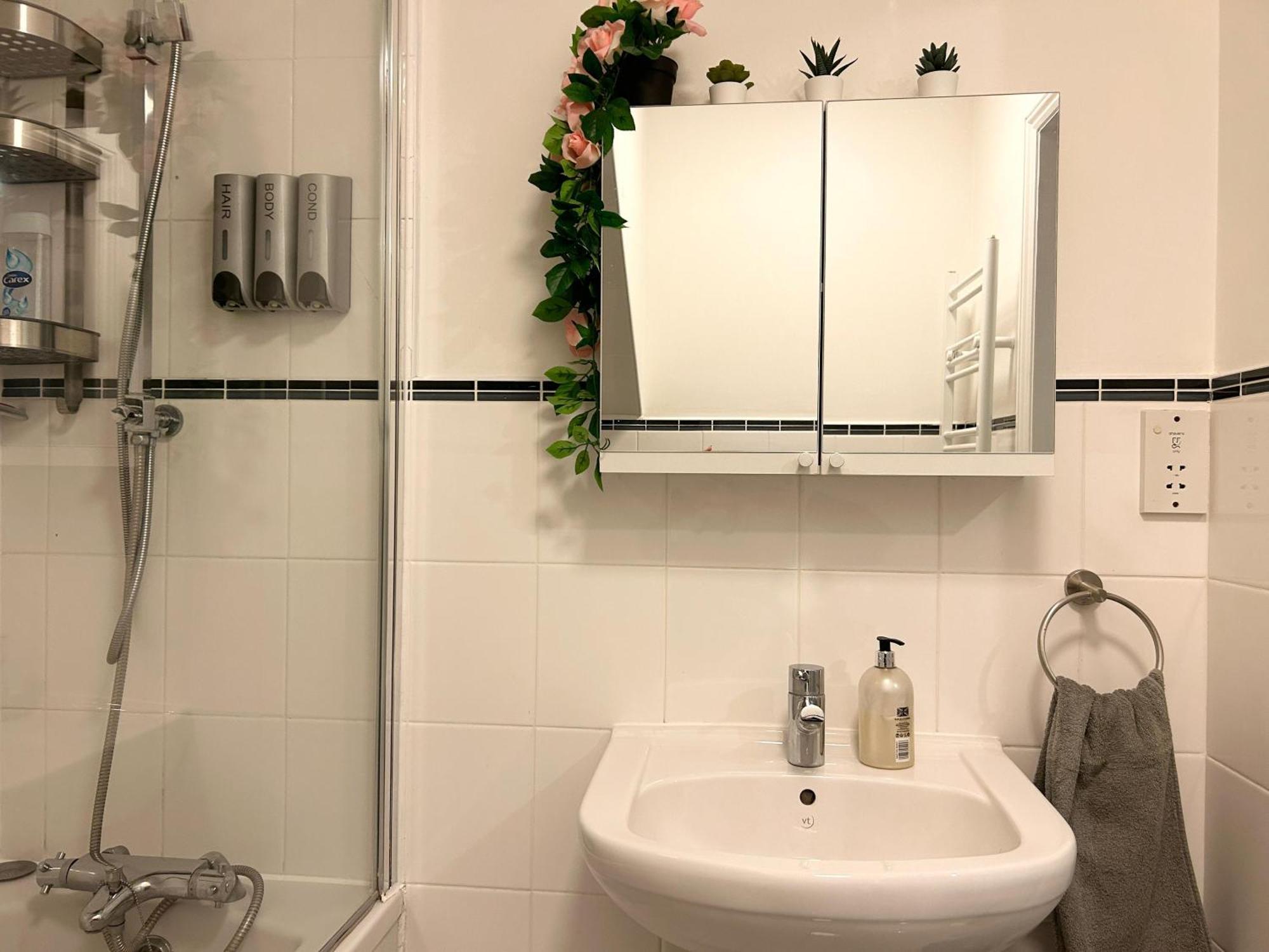 Lovely Serviced Apartment, Free Parking, 牛津 外观 照片